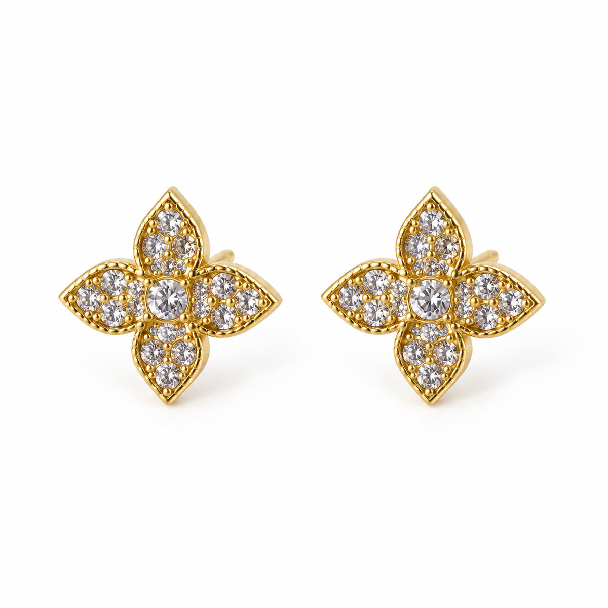 Boucles d’oreilles trèfle doré à strass