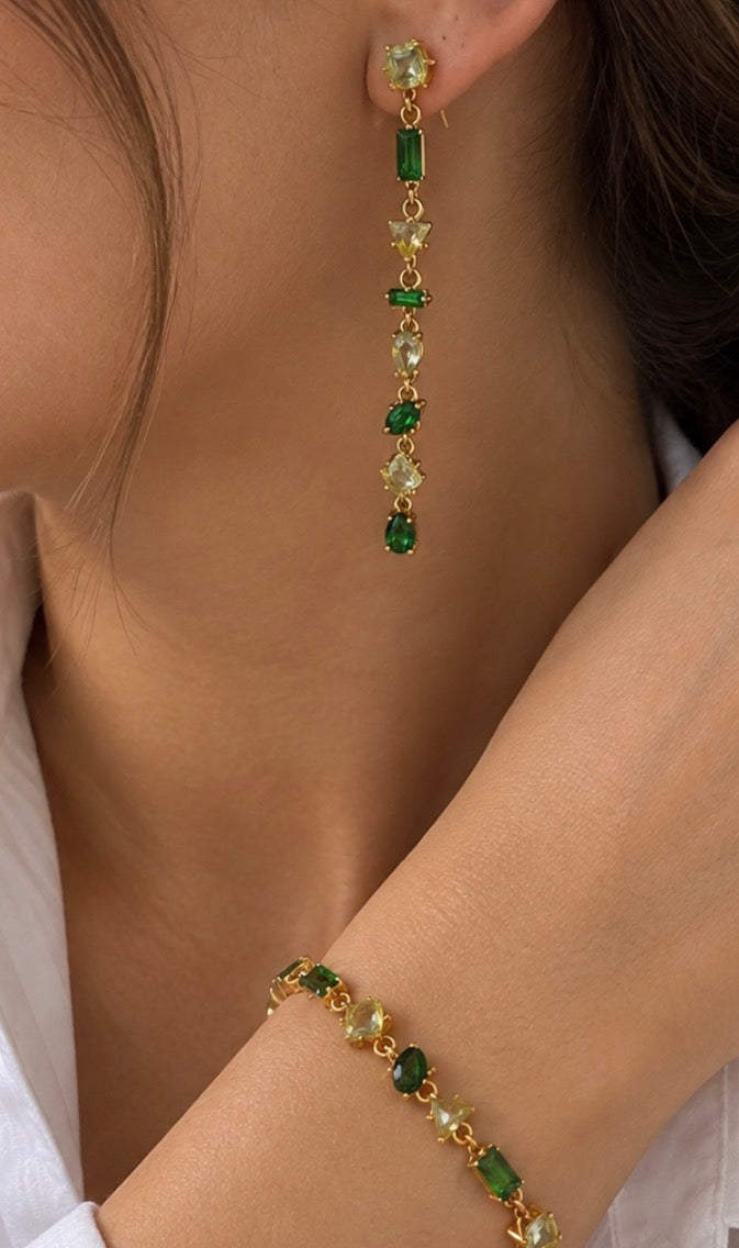 Boucles d’oreilles pierre verte