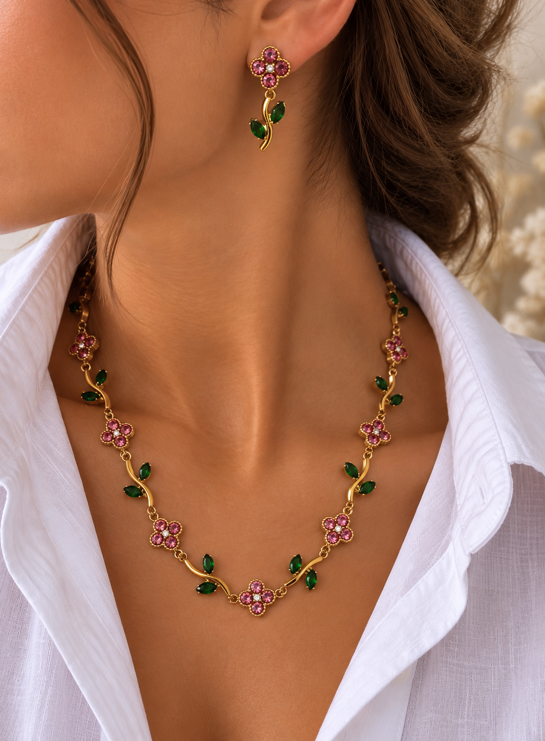 Collier rose scintillant