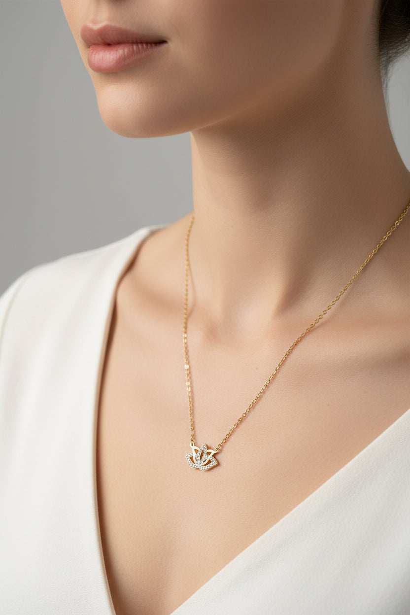 Collier Lotus
