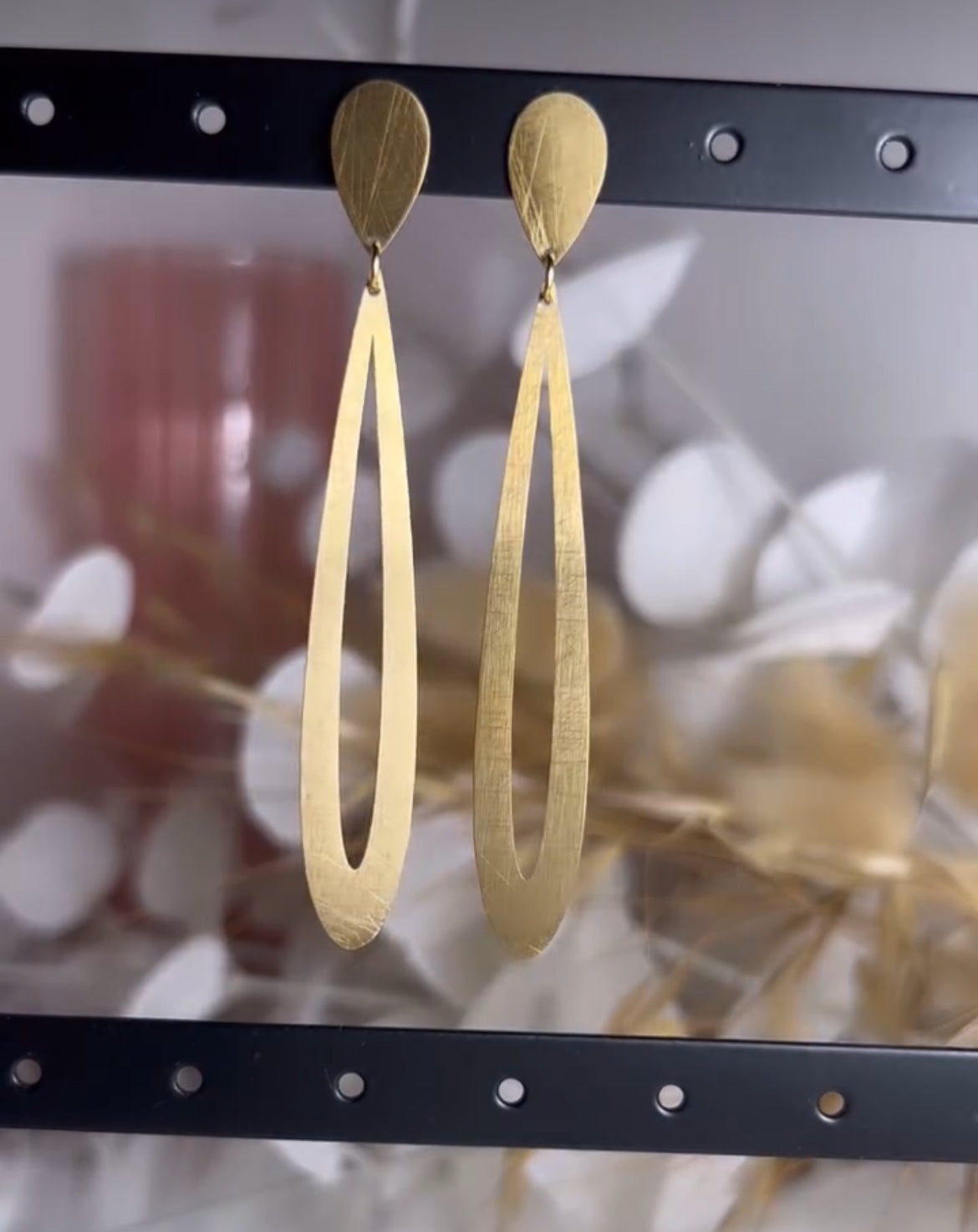 Boucles d’oreilles goute