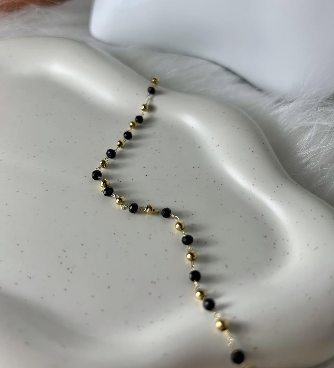 Collier perlé noir