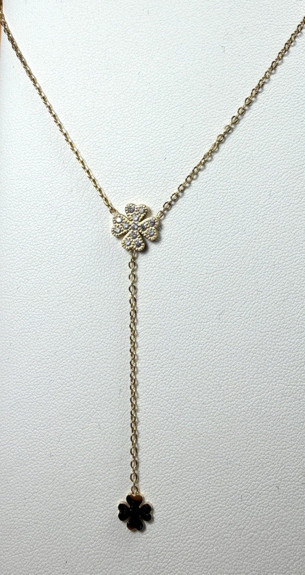 Collier Tracy